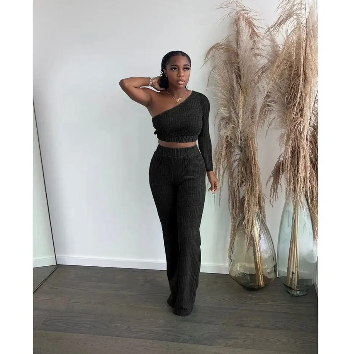 Black 2 Piece Set