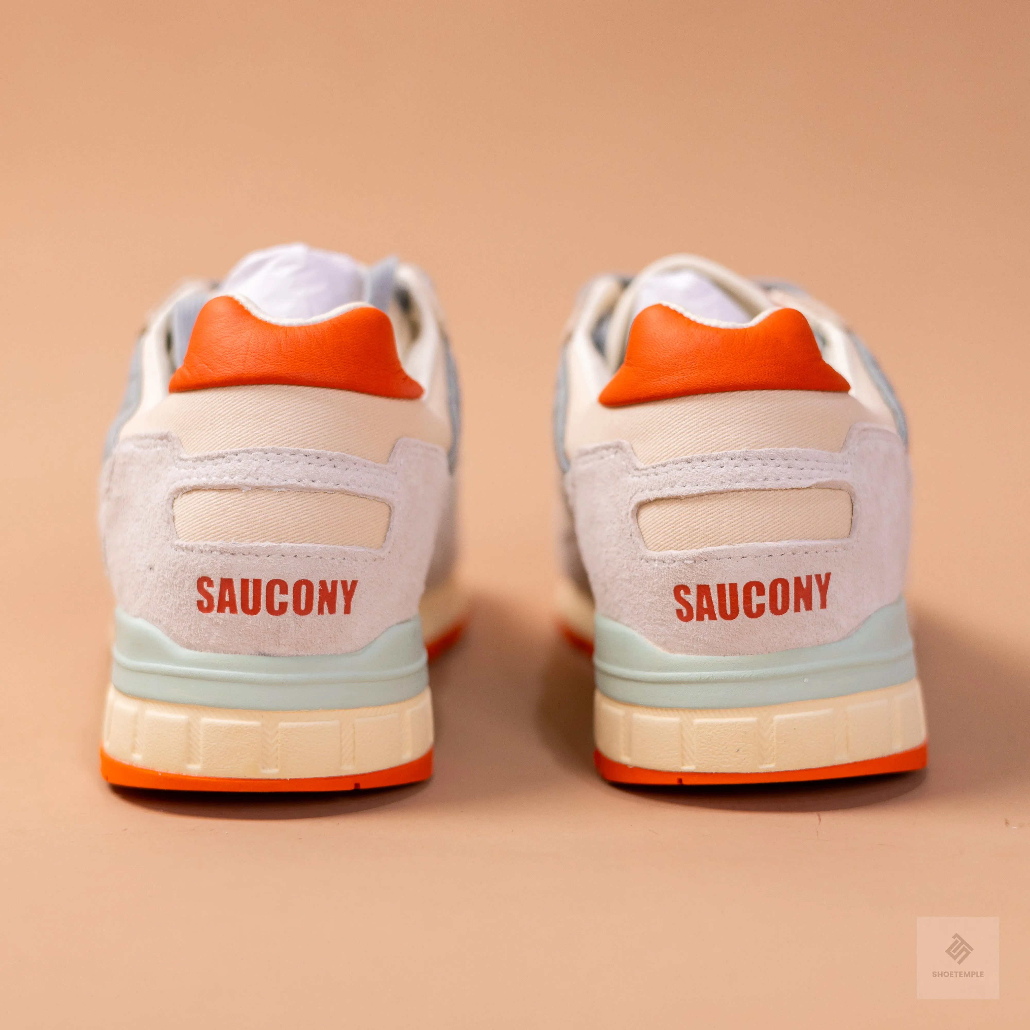 Saucony Shadow 5000 Sneakers
